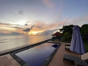 Cave Beach Bungalow
